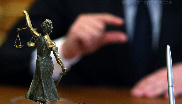 Суды затеяли передел сфер