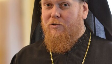 УПЦ МП — вперед, назад, на месте?