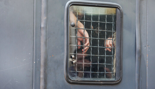 Правозащитники возмущены увеличением максимального срока содержания под стражей