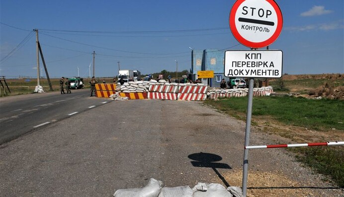 Крым просит Россию обеспечить ввоз украинских продуктов