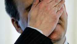 «Никому не сказал ни “здравствуйте”, ни “до свидания”, встал и ушел»