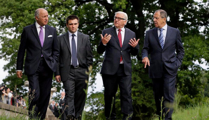 Министры иностранных дел обсудили ситуацию в Украине