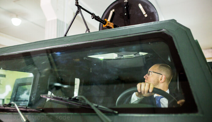 Экономике рекомендуют перейти в военный режим