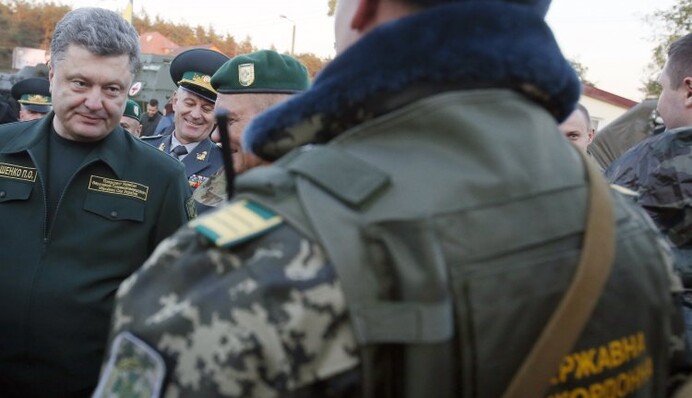 Президент совершил пограничный контроль