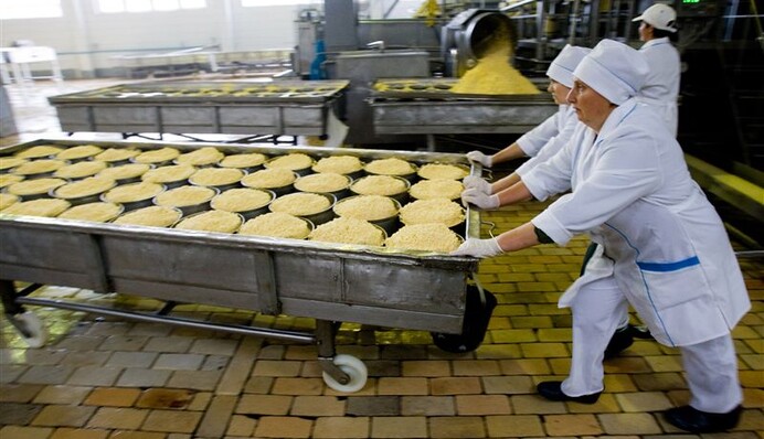 Россия продолжает бить по сырам