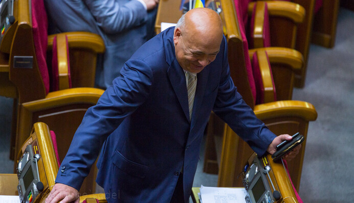 Депутаты перекроили Луганскую область