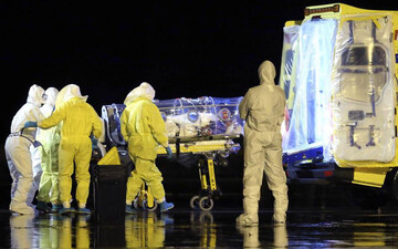 Эбола отправилась в Европу