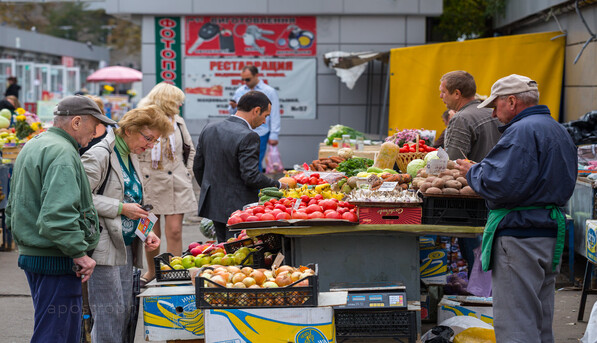 ​Парад передвиборчих обіцянок, або з якими програмами провідні партії ідуть на вибори