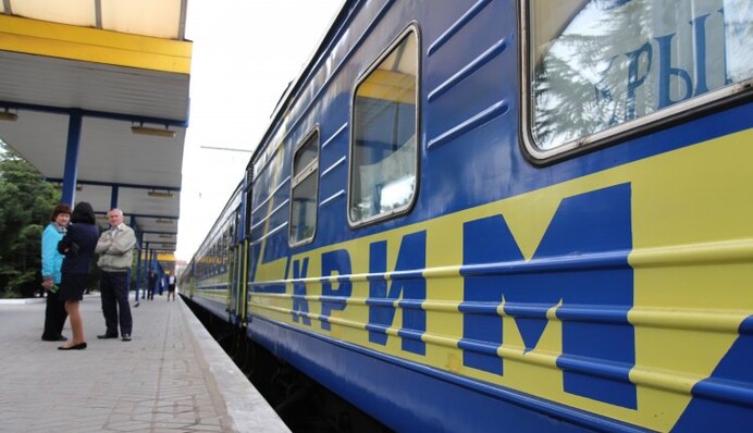 Кабмин закрыл глаза на железнодорожные активы в АТО