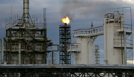 Правохрани­тель­ные органы захватили Одес­ский нефте­пере­раба­тывающий завод