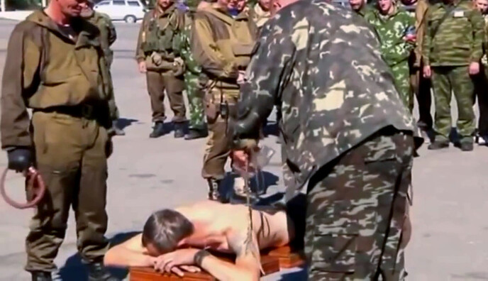 Боевики готовы расстреливать друг друга