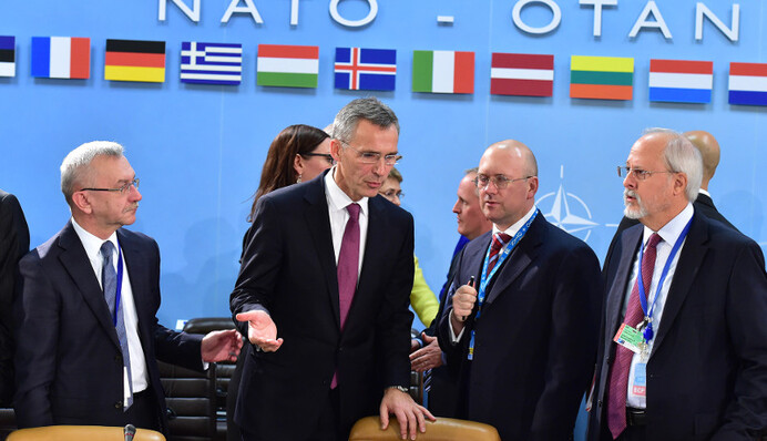 «Если Украина подаст заявку на вступление в НАТО, мы ее рассмотрим»