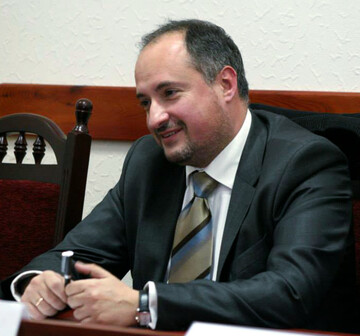 Ростислав Кравец: «Я счи­таю своим долгом не дать чинов­ни­кам нарушать за­конода­тельство»