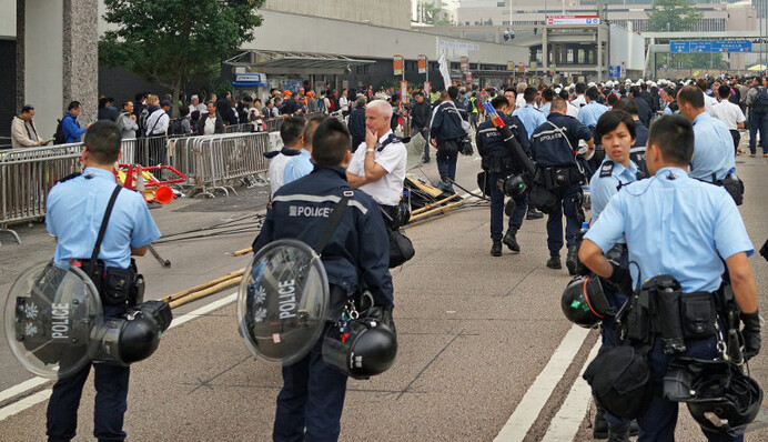 «Майдан» Гонконга убрали с улиц