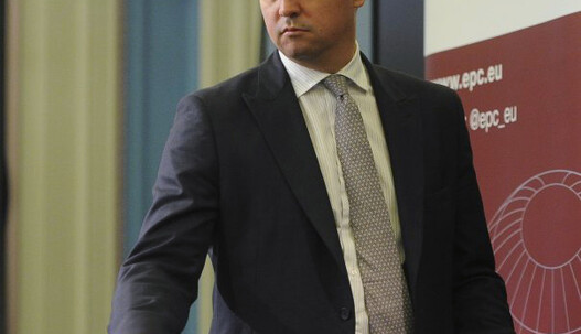 Айварасу Абромавичусу не сидится в кресле