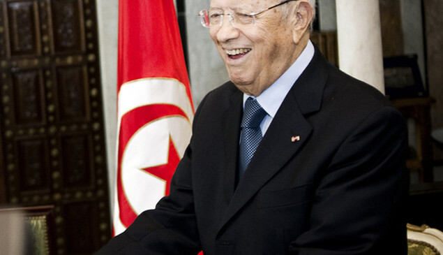 На новых выборах Тунис решил вернуться к старому