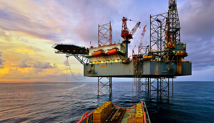 Украина не смо­жет вос­поль­зо­вать­ся паде­нием цен на нефть