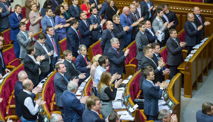 Украина берет курс на НАТО