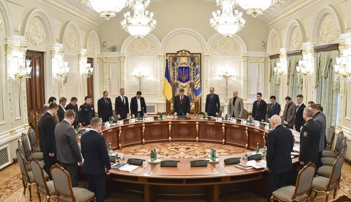 СНБО не вошел в военное положение из-за атаки на Мариуполь