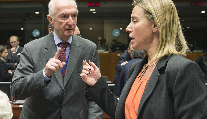 Совет ЕС отказал России в нормализации отношений