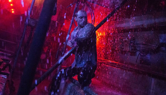 Джуд Лоу вышел в «Черное море»