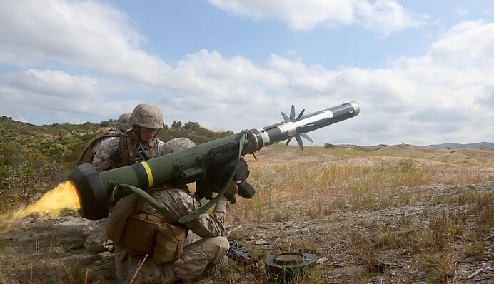 NYT: Причины, по которым Запад не спешит вооружать Украину