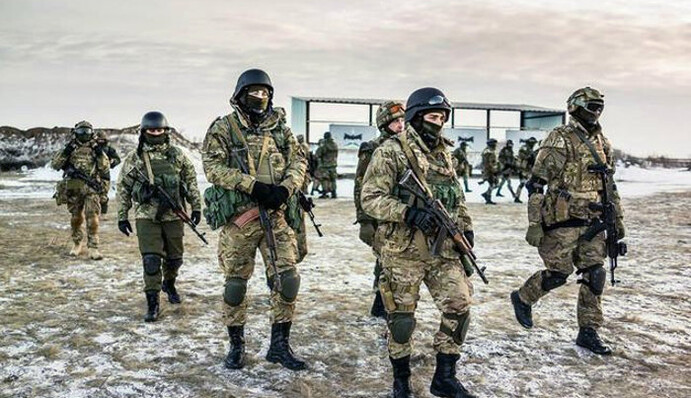 «Руководство аэропорта нам прямо запретило появляться в новом терминале»