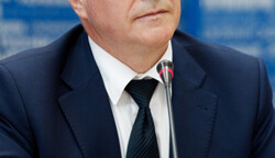 Владимир Зверев: «Общество созрело до того, чтобы противостоять киберугрозам, и понимает, вместе это делать проще»