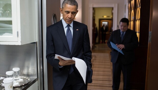 Барак Обама продлил санкции против России