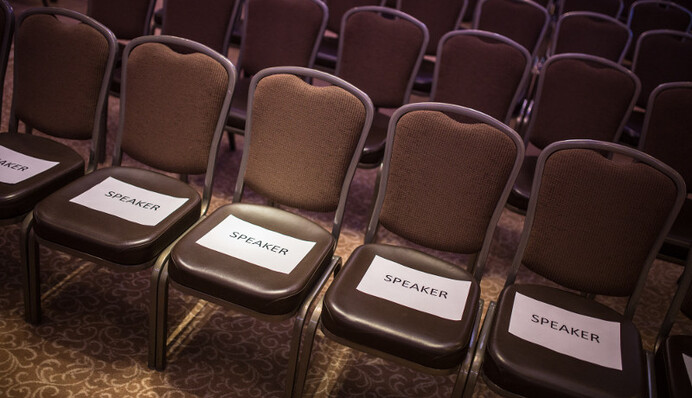 Украинский кризис: крупных инвестиционных сделок нет