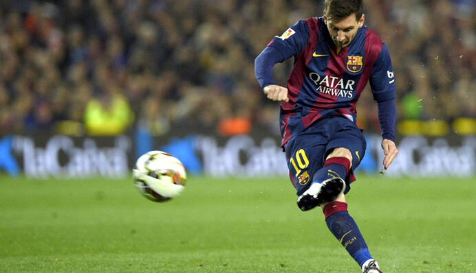 «Барселона» выиграла Эль Класико и оторвалась от «Реала». Видеообзор матча