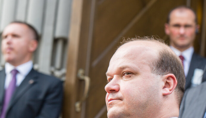 Порошенко отправит Чалого покорять Америку