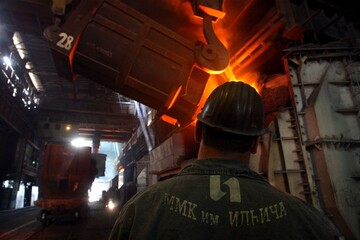 Кабмин поверил в мир на Донбассе и укрепление гривны