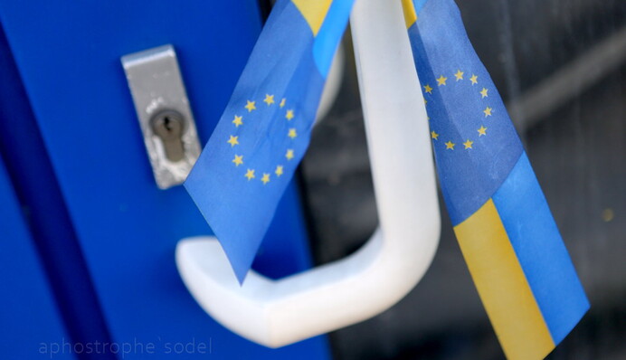 Россия снова вмешивается в отношения Украины с ЕС