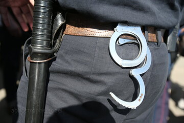 Люстрация заинтересовала милицию: с чем связаны громкие обыски