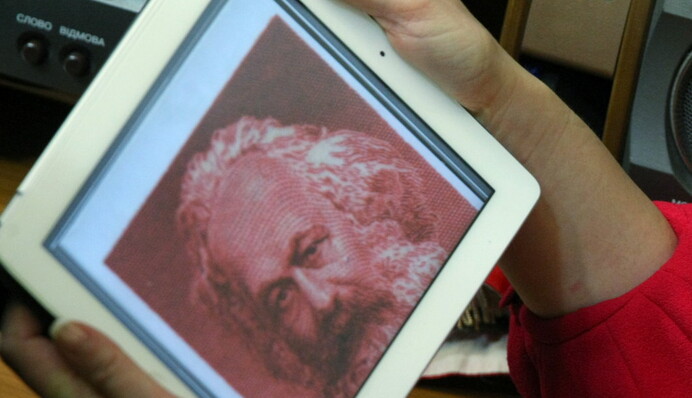 Порошенко не спешит расставаться с коммунизмом