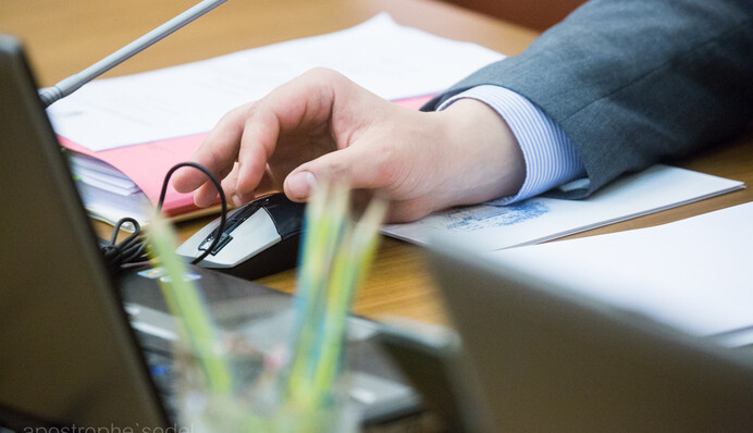 Кабмин не спешит бороться с коррупцией