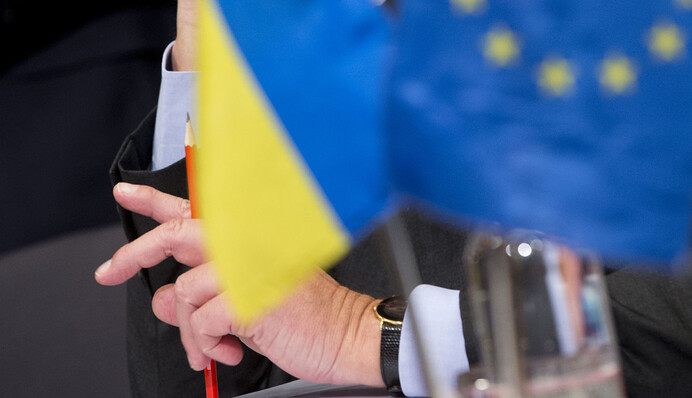 Европа и соседи готовят Украине разочарования по визам, санкциям и Крыму