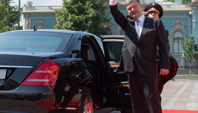 Топ-10 обещаний Порошенко: разница между словами и делами. Инфографика