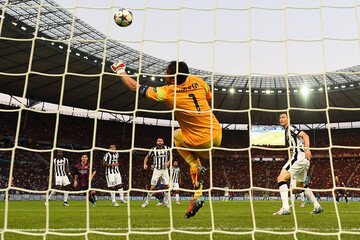 "Барселона" победила "Ювентус". Видео и обзор финала Лиги чемпионов