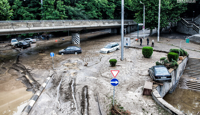 Наводнение в Тбилиси: новые фото, видео и комментарии очевидцев