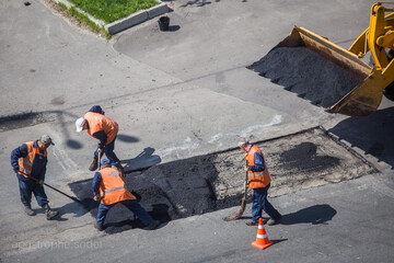 Хватит ли Украине денег на дороги: инфографика и новые расчеты