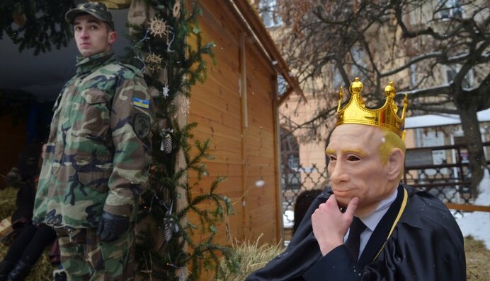 Как Донбасс и Крым разрушают режим Путина