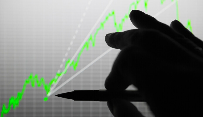 Экономика Украины достигла дна: что дальше? Инфографика