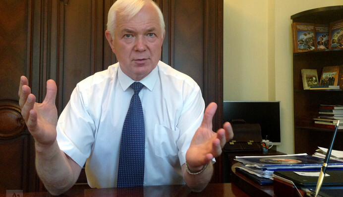 Есть инструменты, чтобы развалить ДНР и ЛНР, — экс-глава внешней разведки Маломуж