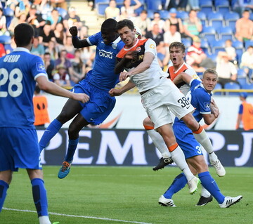 "Шахтер" — "Днепр": хроника, онлайн матча, видео голов