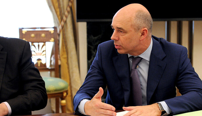 Как связаны долги Украины и план Путина