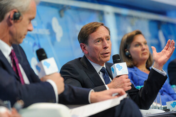 Российской империи не будет, — экс-глава ЦРУ об оружии для Украины и том, чего боится Путин