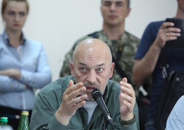 Приезжают депутаты и скандалят из-за контрабанды: видео и репортаж из зоны АТО