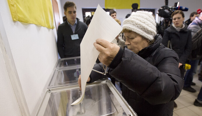 СМИ считают, что киевская власть боится проиграть выборы